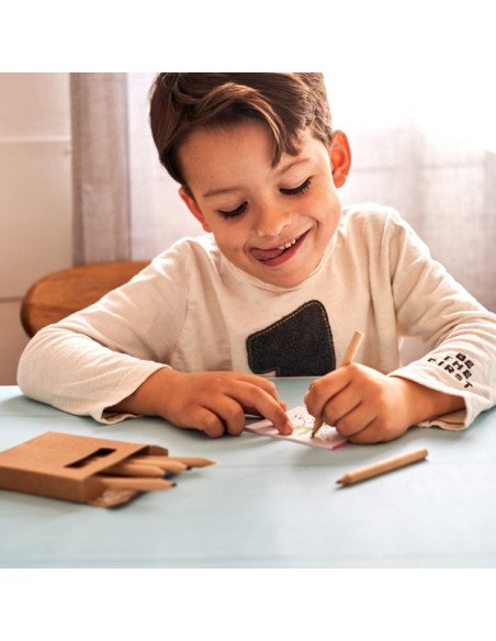 Set infantil para colorear TILOS personalizado de Stamina imagen 4