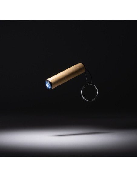 Llavero linterna VESEL personalizado de Stamina imagen 4