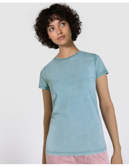 Camiseta FIYI WOMAN de manga corta en algodón peinado efecto lavado personalizado de Roly imagen 16