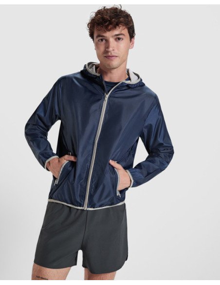 Cortavientos con capucha ANGELO