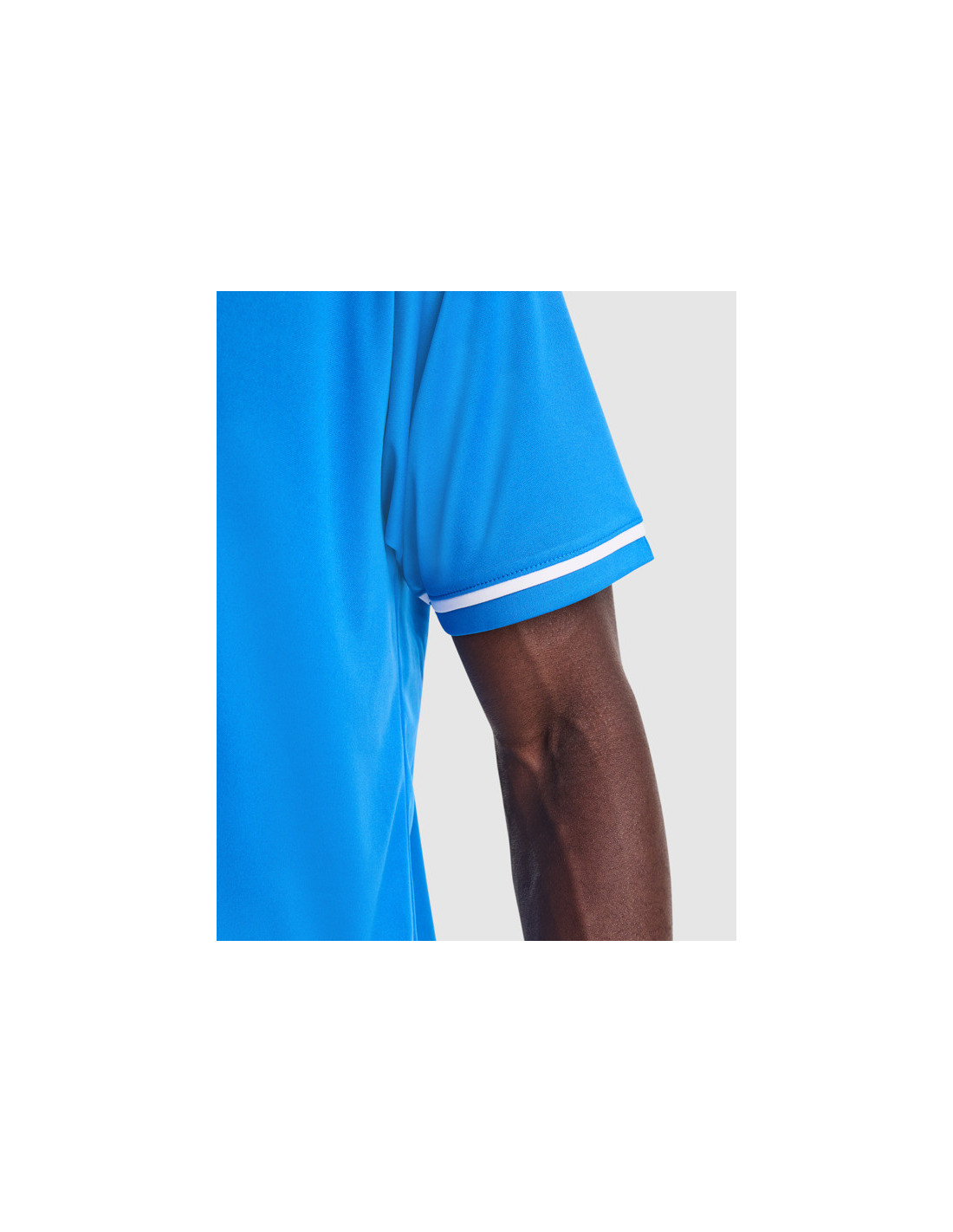 Conjunto deportivo de camiseta y pantalón UNITED personalizado de Roly imagen 8