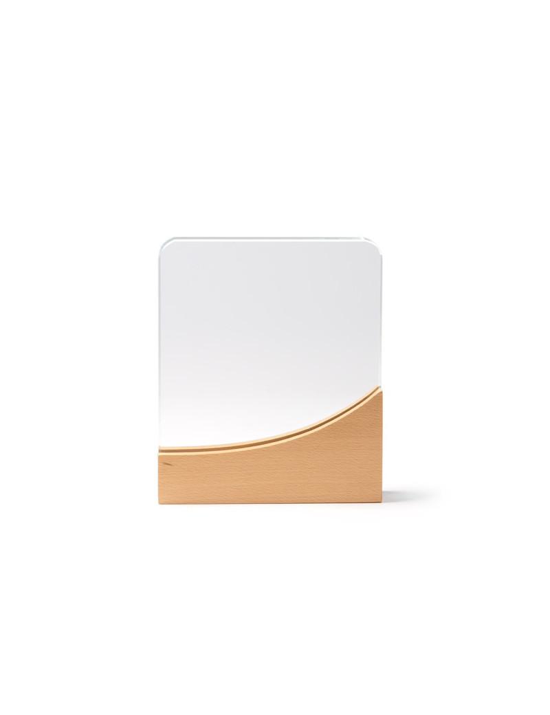 Trofeo de cristal KUDER rectangular con base de bambú personalizado de Stamina imagen 4