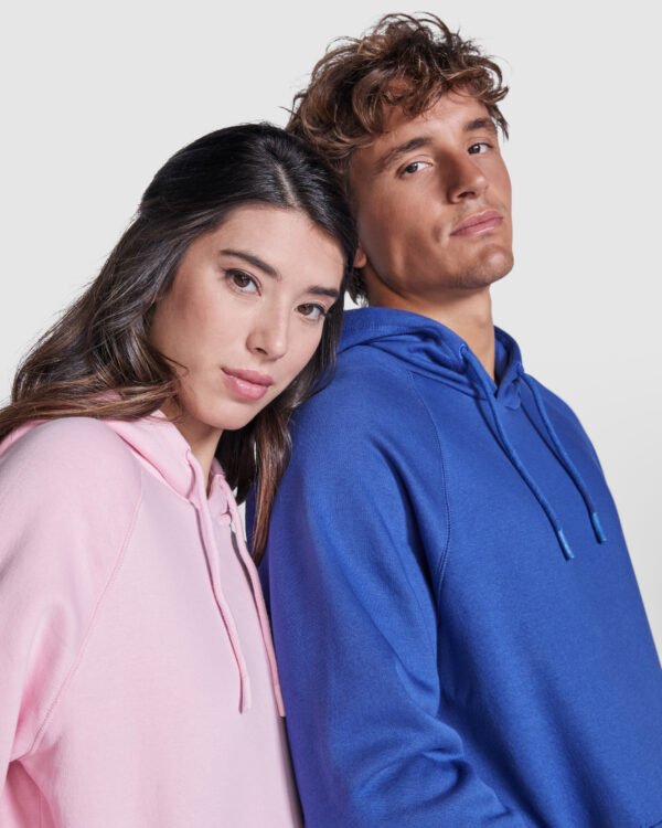 Sudadera VINSON unisex con diseño versátil ideal para ropa laboral y promocional