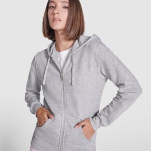 Sudadera VELETA con bolsillo canguro funcional para mayor comodidad