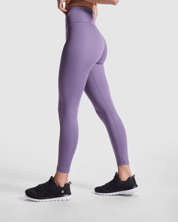 Legging Deportivo BURU ideal para entrenamientos y actividades al aire libre.